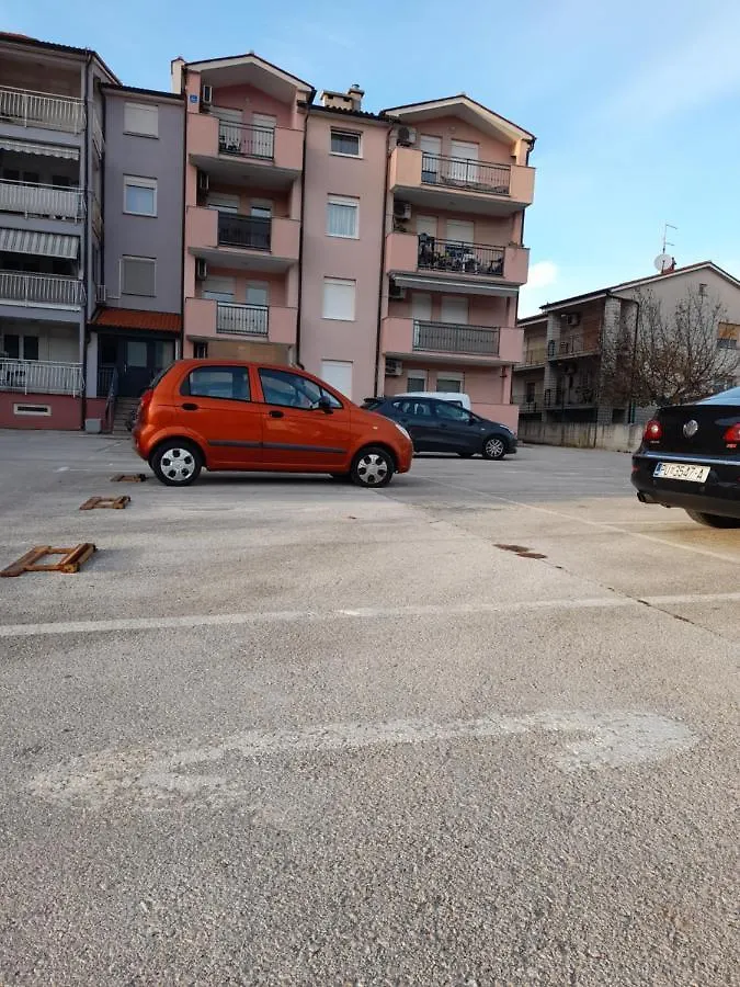 Apartmán 1St Floorc Pula
